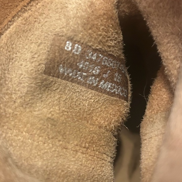 FRYE Ankle Boots Distressed Tan Suede Fringe Heeled Bootie Womens Size 8 B - Picture 8 of 9